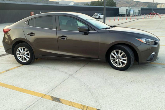 Mazda Mazda 3 2015