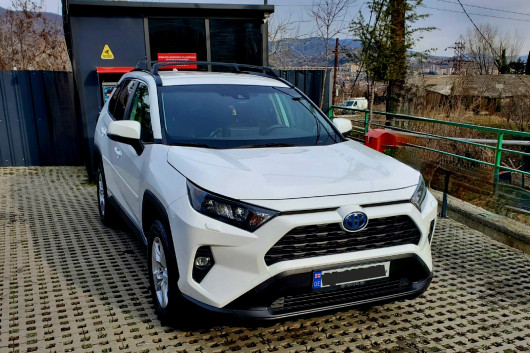 Rav 4 hybrid