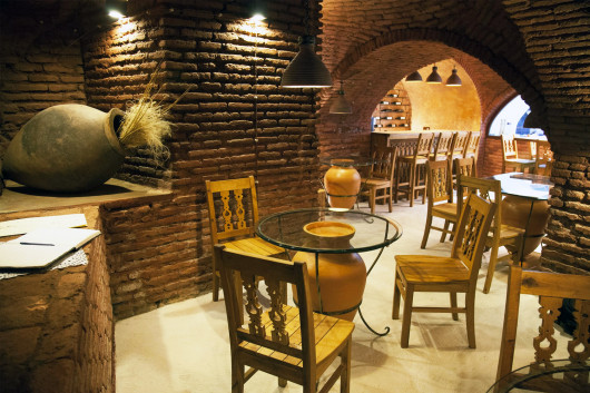 შუხმანის ღვინის ბარი და რესტორანი